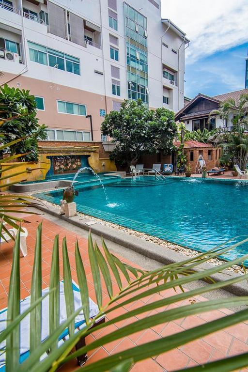 Sutus Court 4 Ξενοδοχείο Pattaya Εξωτερικό φωτογραφία