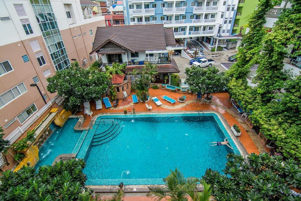 Sutus Court 4 Ξενοδοχείο Pattaya Εξωτερικό φωτογραφία