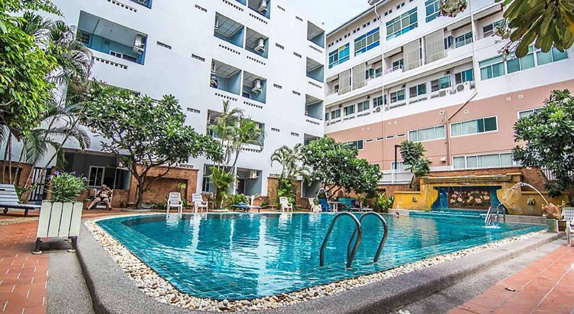Sutus Court 4 Ξενοδοχείο Pattaya Εξωτερικό φωτογραφία
